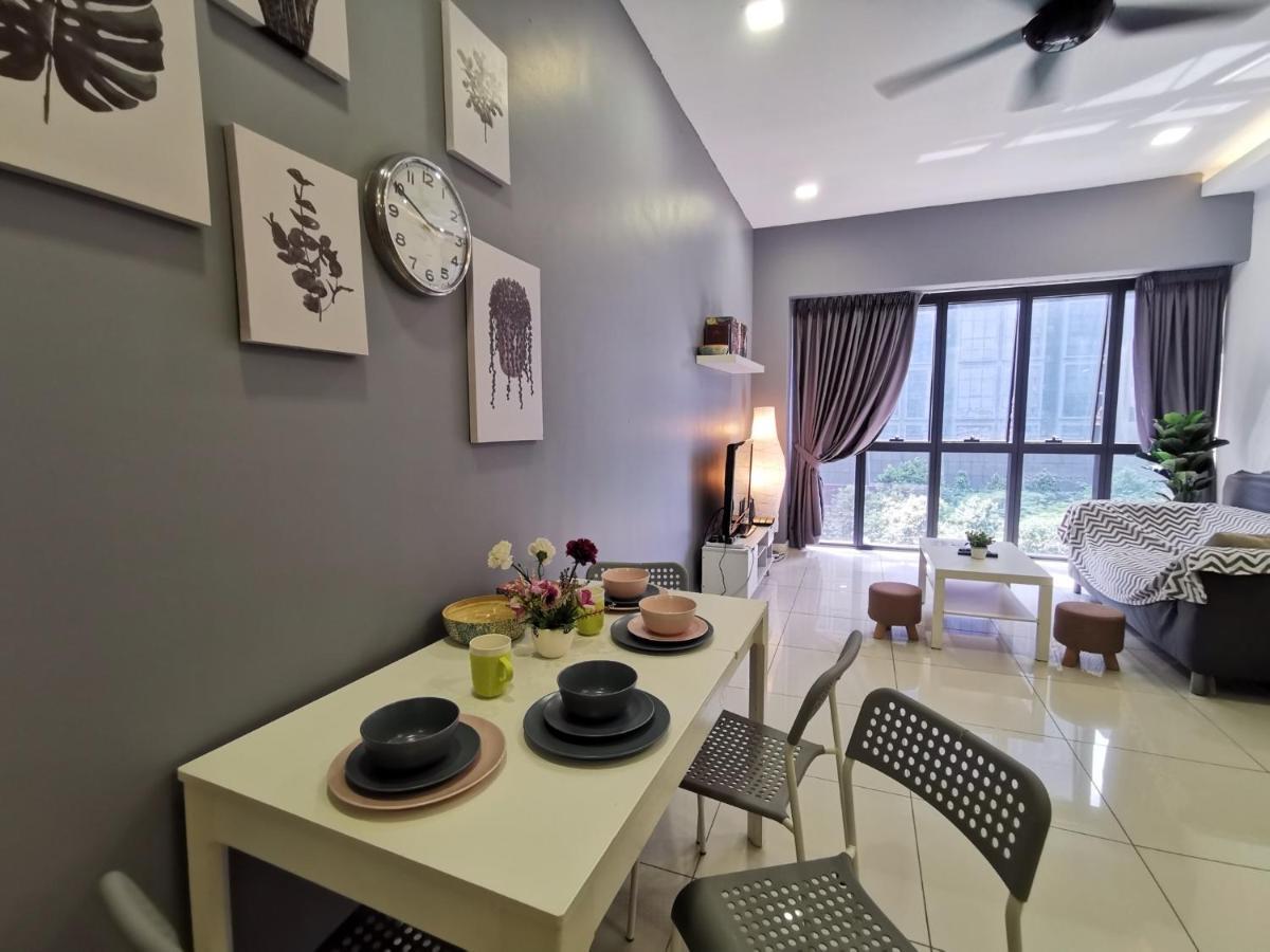 Charming Suite & Sunway And Petaling Jaya Exterior photo
